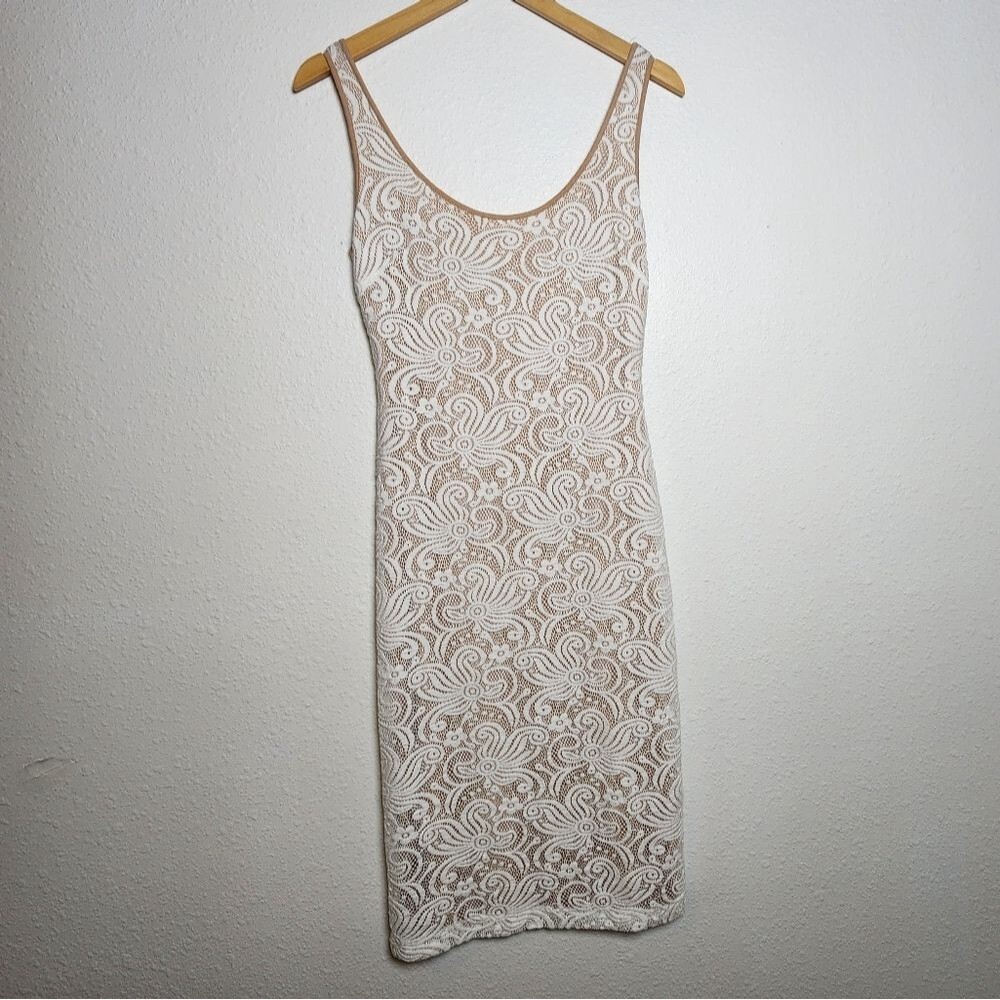Bebe White Lace Bodycon Dress Nude Lined Sleeveless Cocktail Party Size Meduim